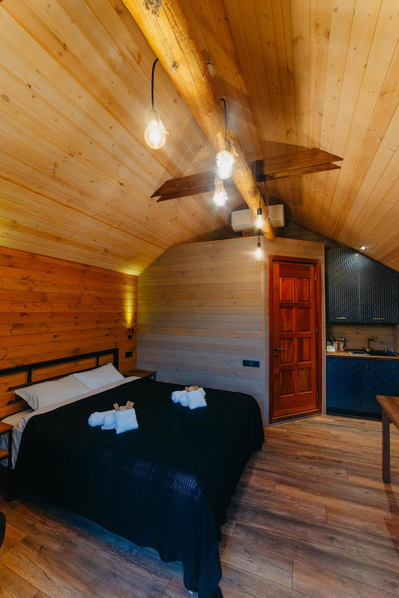 Wanderholic Hotel เทลาวี ภายนอก รูปภาพ