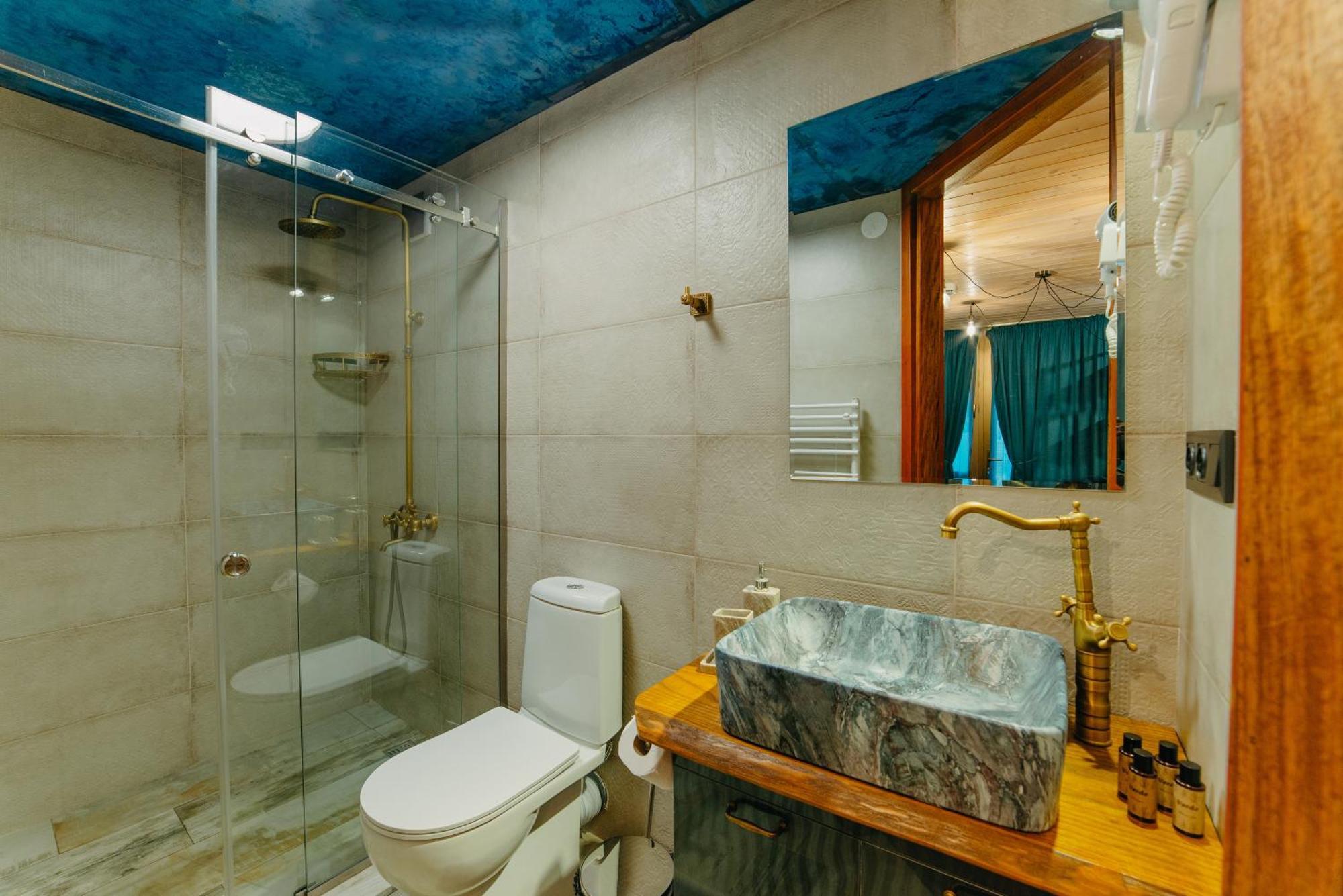 Wanderholic Hotel เทลาวี ภายนอก รูปภาพ