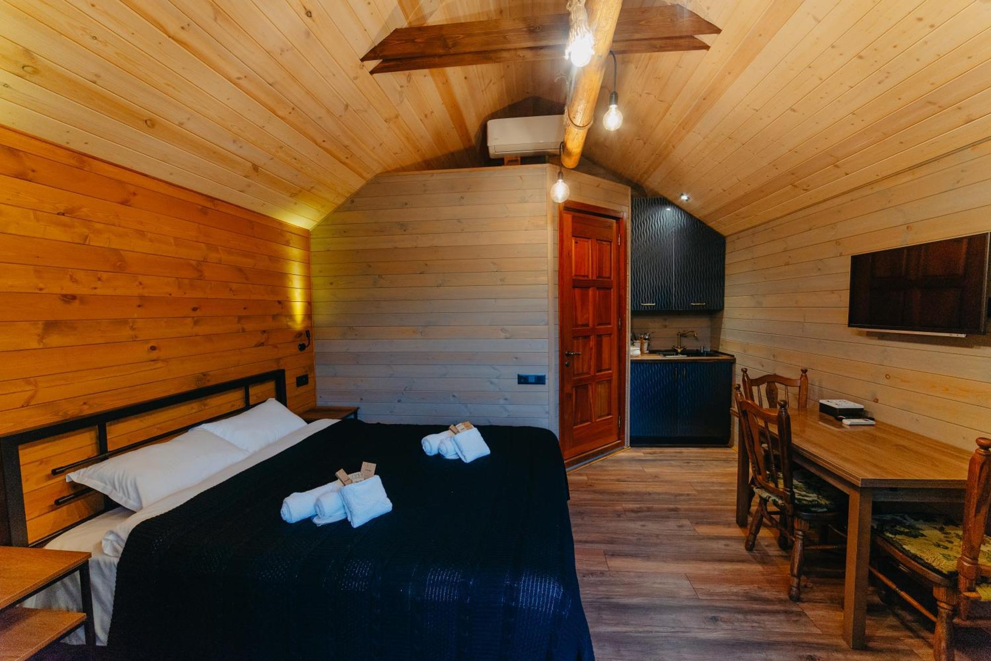 Wanderholic Hotel เทลาวี ภายนอก รูปภาพ